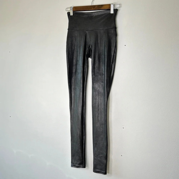 Spanx Faux Leather Leggings Size S - Picture 9 of 10